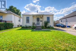 Bungalow for Sale, 36 Norfolk Avenue, Cambridge, ON