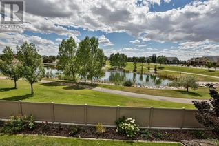 Detached House for Sale, 387 Couleecreek Court S, Lethbridge, AB