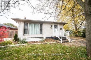 Bungalow for Sale, 8 Dickens Avenue, London, ON