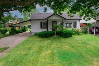 Detached House for Sale, 2571 Queen St, Strathroy-Caradoc, ON