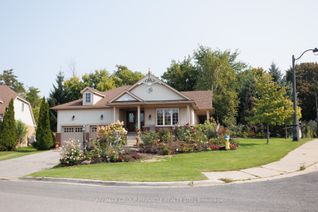 House for Sale, 2 Fallingbrook Cres, Kawartha Lakes, ON