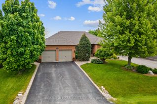 Bungalow for Sale, 215 Southcrest Dr, Kawartha Lakes, ON