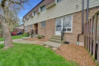 Condo Townhouse for Sale, 22 Pitt St #11, Prince Edward County, ON