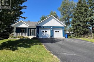 Detached House for Sale, 15 Riviera Avenue, Edmundston, NB