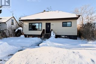 House for Sale, 218 Simpson Street, Outlook, SK