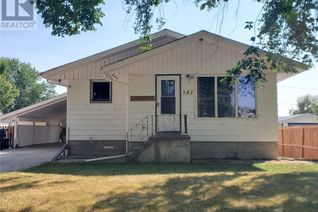 Bungalow for Sale, 142 Maxwell Street, Kamsack, SK