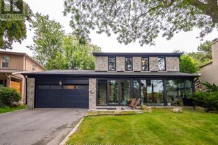 Detached House for Sale, 41 Aldenham Crescent, Toronto (Parkwoods-Donalda), ON