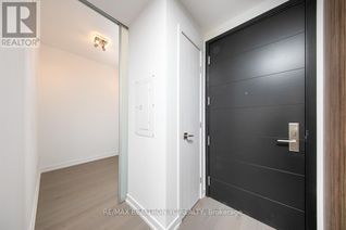 Property for Rent, 488 University Avenue #4012, Toronto (University), ON