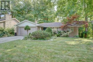 Property for Sale, 25 Sagebrush Lane, Toronto (Parkwoods-Donalda), ON