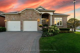 Bungalow for Sale, 2 Suggs Lane, Whitchurch-Stouffville, ON