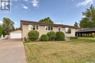 Detached House for Sale, 97 Edelweiss Crescent, Moose Jaw, SK