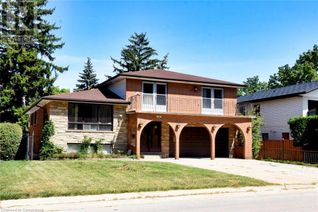 Detached House for Sale, 15 Leslie Drive, Stoney Creek, ON