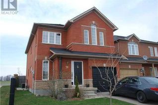 Townhouse for Rent, 76 Moore Crescent, Ancaster, ON