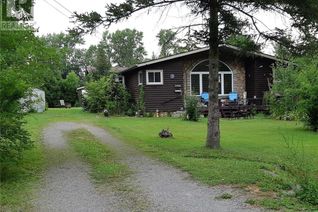 Bungalow for Sale, 2990 Poplar Avenue, Fort Erie, ON