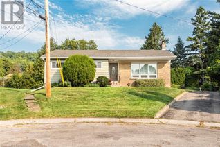 Bungalow for Sale, 23 Glenmorris Drive, Dundas, ON