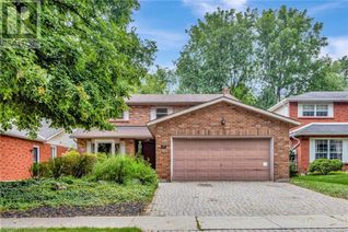 Detached House for Sale, 30 Pimlico Drive, Dundas, ON