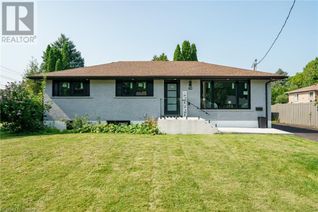 Detached House for Sale, 178 Seminole Road, Ancaster, ON