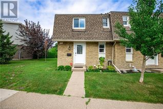 Condo Townhouse for Sale, 131 Rockwood Avenue Unit# 8, St. Catharines, ON