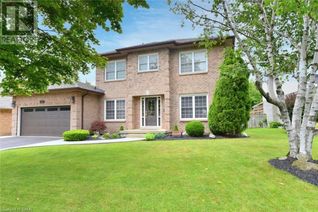 Detached House for Sale, 3 Suter Crescent, Dundas, ON