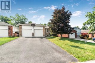 Detached House for Sale, 30 Country Club Road, Cayuga, ON