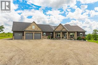 Bungalow for Sale, 4 Middleport Road, Onondaga, ON