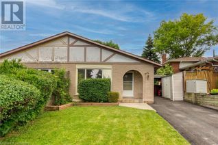 Semi-Detached House for Sale, 110 Guildwood Drive, Hamilton, ON