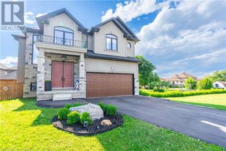 Detached House for Sale, 36 Kingspoint Circle, Stoney Creek, ON