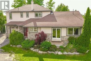 Detached House for Sale, 407 Third Road E, Stoney Creek, ON