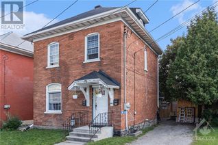 Duplex for Sale, 101 William Street E, Smiths Falls, ON