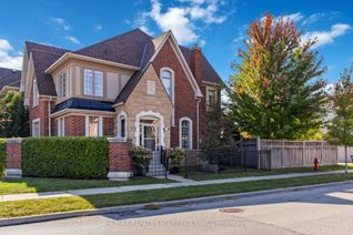 Freehold Townhouse for Sale, 3327 Eglinton Ave W, Mississauga, ON