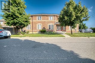 Semi-Detached House for Sale, 61 Studebaker Trail, Brampton (Fletcher's Meadow), ON