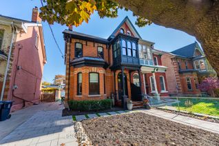 Semi-Detached House for Rent, 33 Beaconsfield Ave #2nd/3rd, Toronto, ON