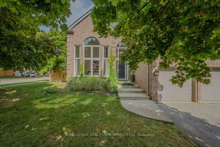 Detached House for Sale, 1185 Lansdown Dr, Oakville, ON