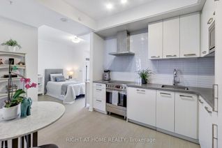 Bachelor/Studio Apartment for Sale, 120 Bayview Ave #S319, Toronto, ON