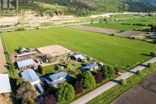 House for Sale, 5976 Vla Rd, Chase, BC