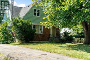 Triplex for Sale, 496 Carlton Street, St. Catharines, ON