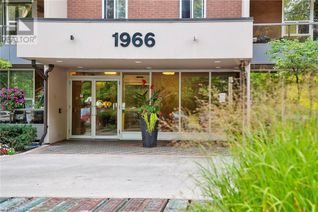 Condo Apartment for Sale, 1966 Main Street W Unit# 1508, Hamilton, ON