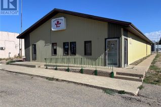 Commercial/Retail Property for Sale, 7 2nd Street, Tompkins, SK