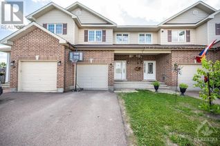 Freehold Townhouse for Sale, 32 Bellwood Drive, Arnprior, ON