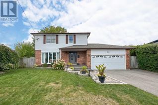 Detached House for Sale, 820 Hanworth Court, Pickering (West Shore), ON