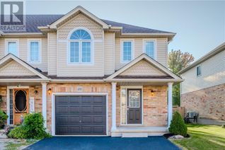 Freehold Townhouse for Sale, 498 Doon South Drive, Kitchener, ON