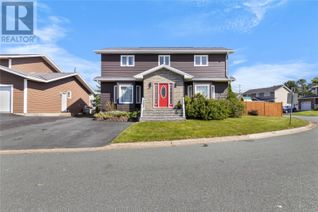 Detached House for Sale, 17 Babb Crescent, Mount Pearl, NL