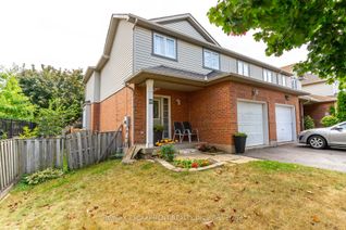 Freehold Townhouse for Sale, 16 Newell Crt, Hamilton, ON