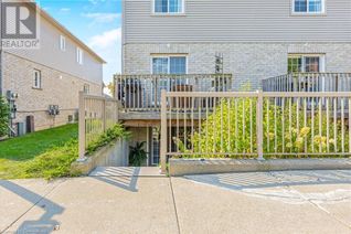 Condo Townhouse for Sale, 35 Mountford Drive Unit# 56, Guelph, ON