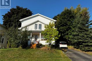 Detached House for Sale, 38 21e Avenue, Edmundston, NB