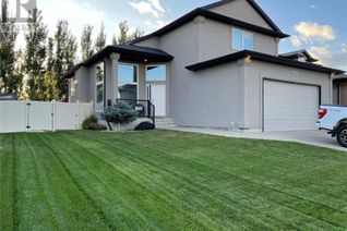 House for Sale, 8030 Fairways West Drive, Regina, SK