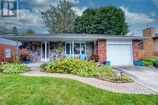 Backsplit for Sale, 35 Parkwood Drive, Chatham, ON