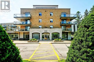 Condo Apartment for Sale, 2502 Rutherford Road #419, Vaughan (Maple), ON