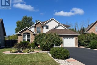 Detached House for Sale, 19 Meadowbrook Court, Dunnville, ON