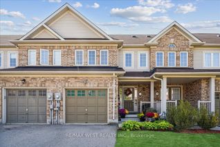 Townhouse for Sale, 11 Dewell Cres, Clarington, ON